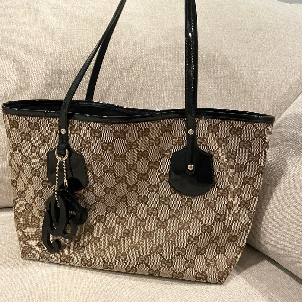 Like NEW Gucci canvas tote!